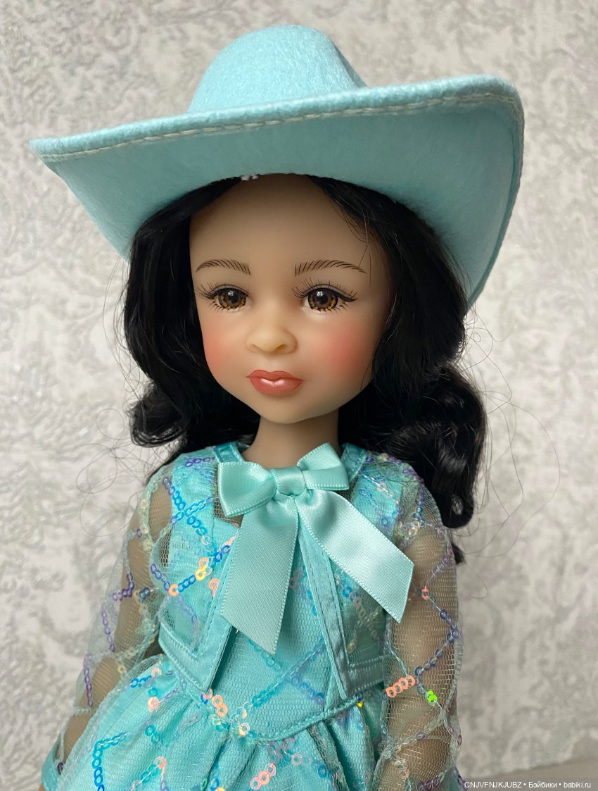 Праздничная Кэнди | Бэйбики Праздничная Кэнди — Куклы Ruby Red (Руби Ред) Fashion Friends: Siblies