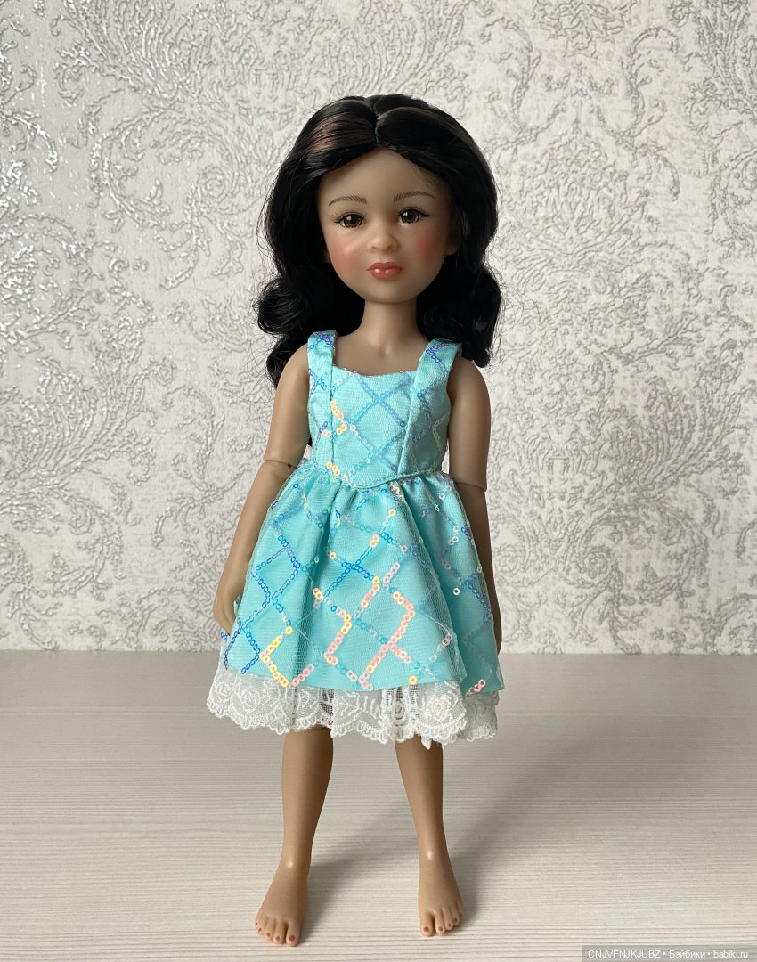 Праздничная Кэнди | Бэйбики Праздничная Кэнди — Куклы Ruby Red (Руби Ред) Fashion Friends: Siblies (фото 6)