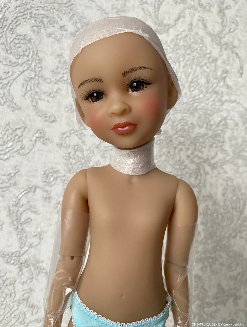 Праздничная Кэнди | Бэйбики Праздничная Кэнди — Куклы Ruby Red (Руби Ред) Fashion Friends: Siblies (фото 3)