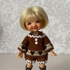 Фирменный аутфит LaTi