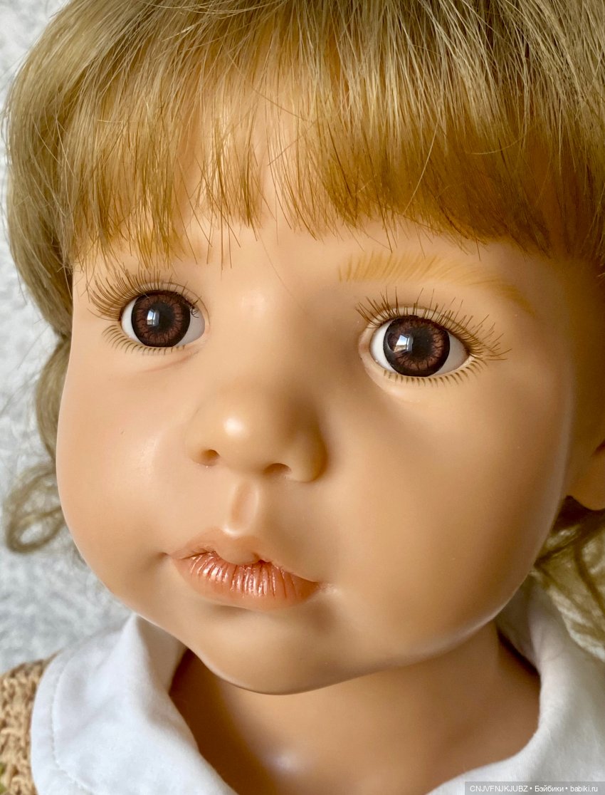 Мои большие девочки: Конни