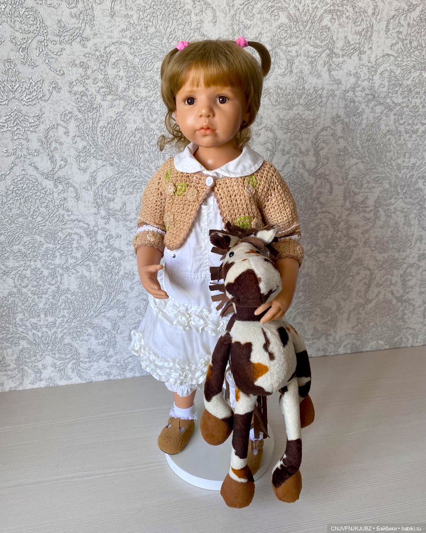 Мои большие девочки: Конни