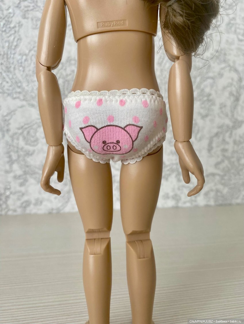 Александра — Куклы Ruby Red (Руби Ред) Fashion Friends: Siblies