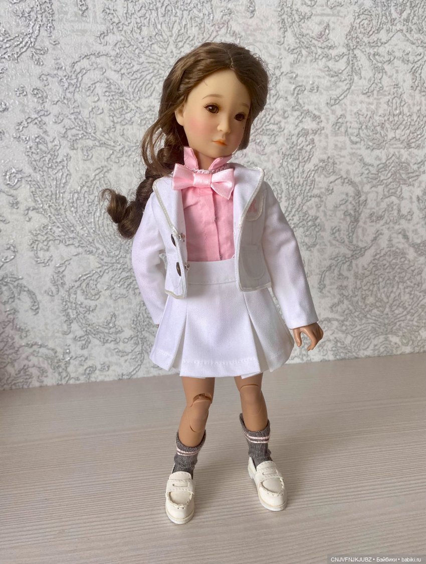 Александра — Куклы Ruby Red (Руби Ред) Fashion Friends: Siblies