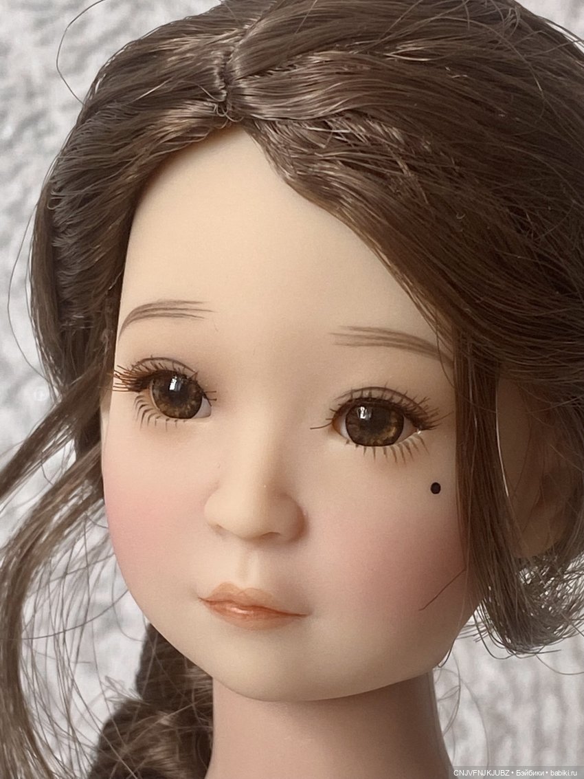 Александра — Куклы Ruby Red (Руби Ред) Fashion Friends: Siblies