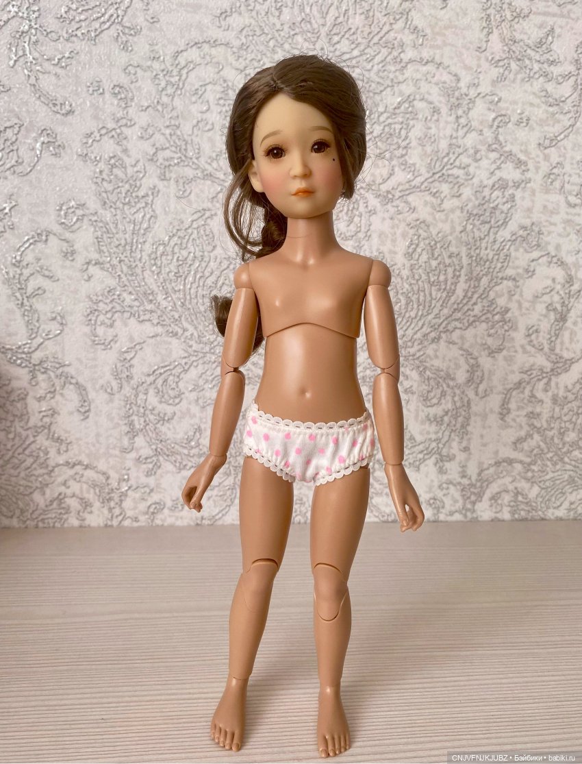 Александра — Куклы Ruby Red (Руби Ред) Fashion Friends: Siblies