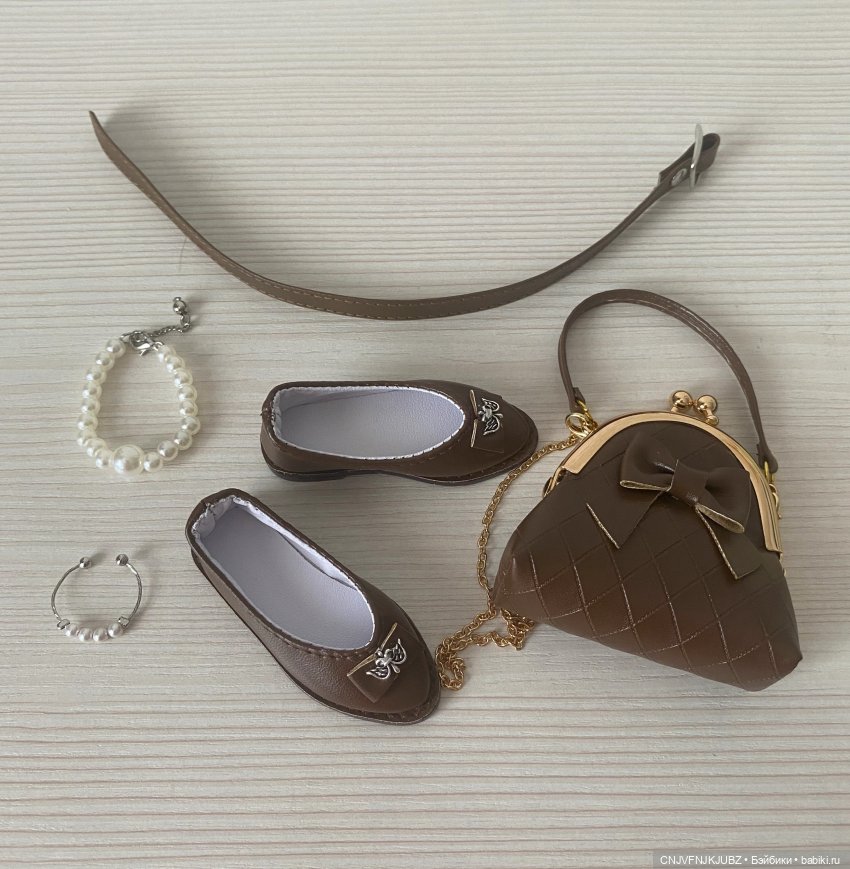 Сиенна | Бэйбики Сиенна — Куклы Ruby Red (Руби Ред) Fashion Friends: Siblies (фото 7)