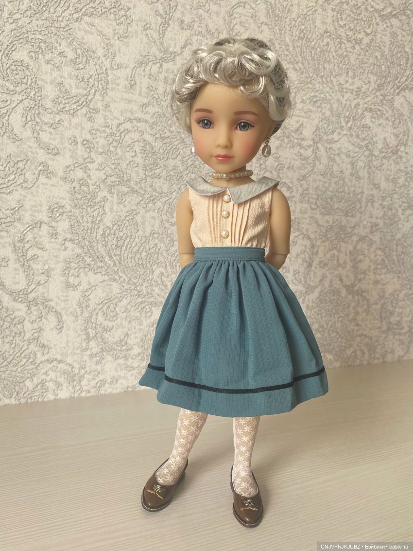 Сиенна | Бэйбики Сиенна — Куклы Ruby Red (Руби Ред) Fashion Friends: Siblies