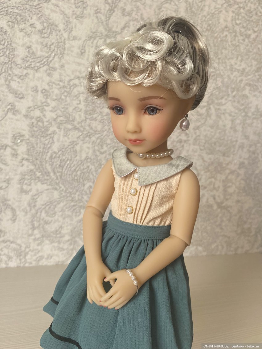 Сиенна | Бэйбики Сиенна — Куклы Ruby Red (Руби Ред) Fashion Friends: Siblies