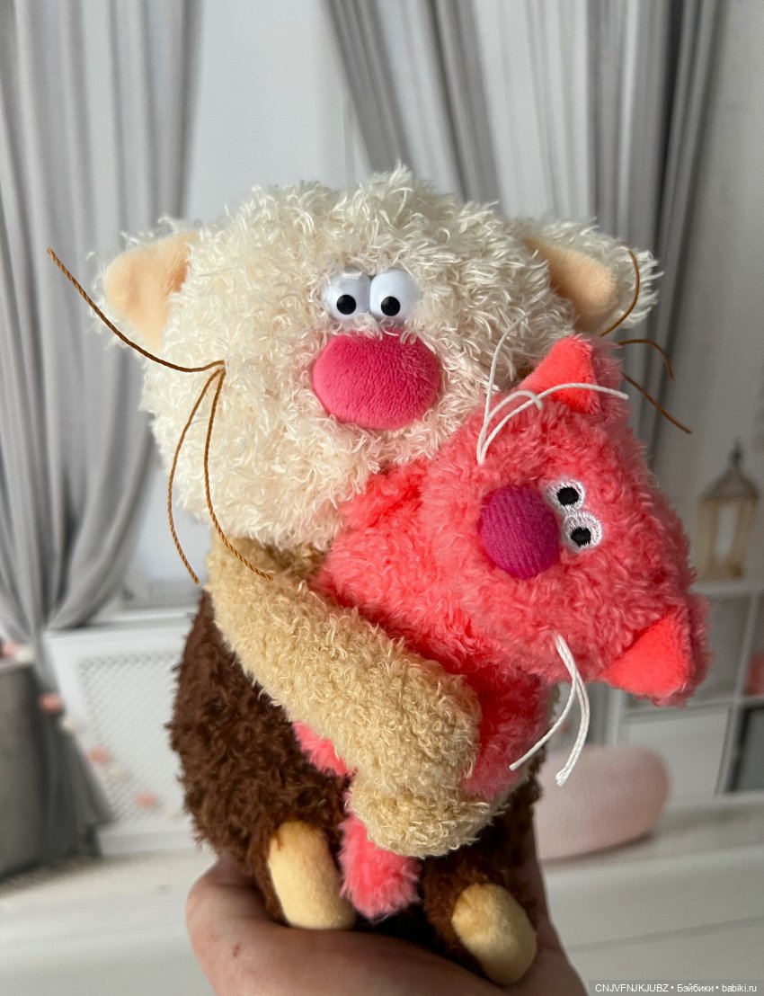 Капучино с клубникой — Кот Басик