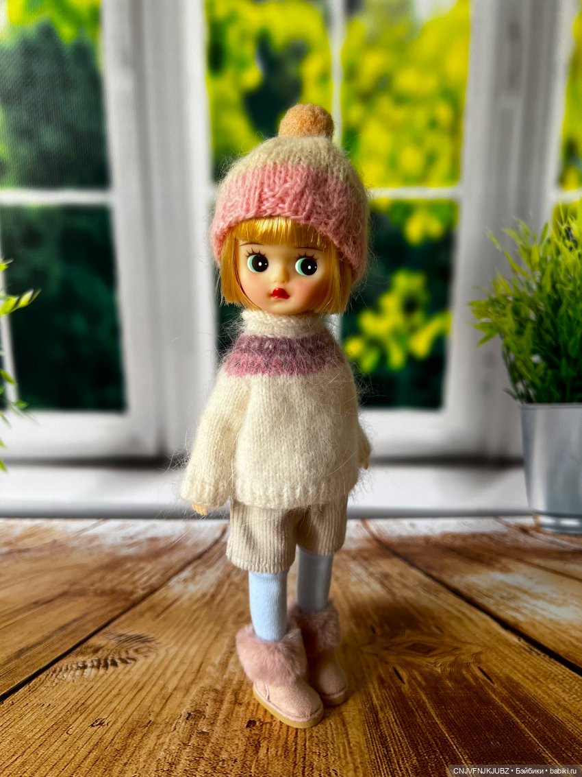 Ягодка в подарок — Куклы Strawberry Planet: Redberry