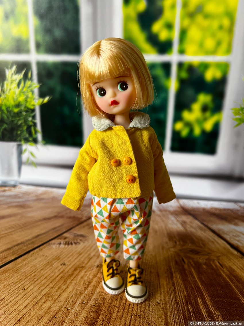 Ягодка в подарок — Куклы Strawberry Planet: Redberry