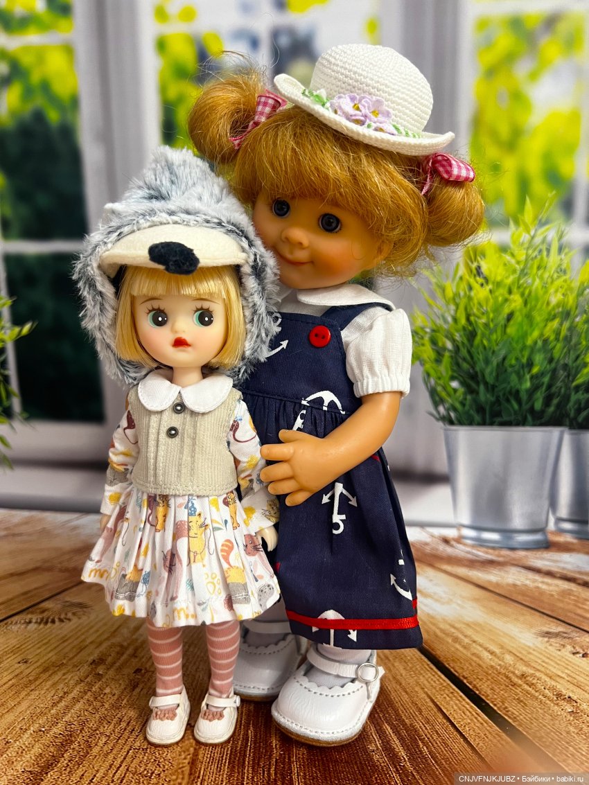 Знакомство с обменом — Куклы Strawberry Planet: Redberry