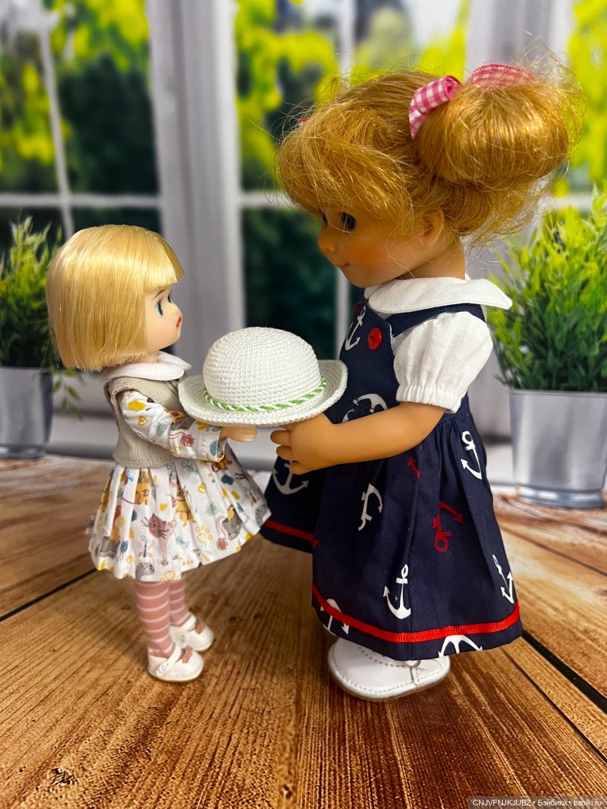 Знакомство с обменом — Куклы Strawberry Planet: Redberry (фото 4)