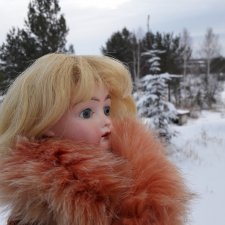 Верунчик на прогулке