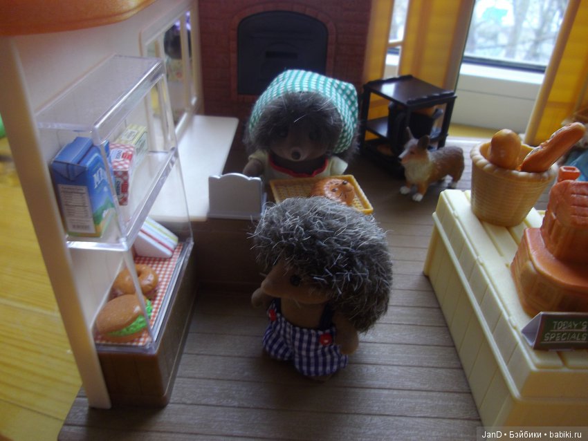 Sylvanian Families — Sylvanian Families (Сильвания Фэмили): домики