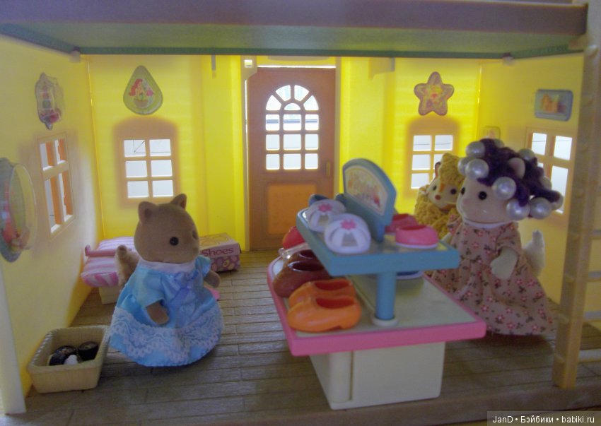 Sylvanian Families — Sylvanian Families (Сильвания Фэмили): домики