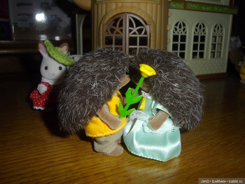 Sylvanian Families — Sylvanian Families (Сильвания Фэмили): домики