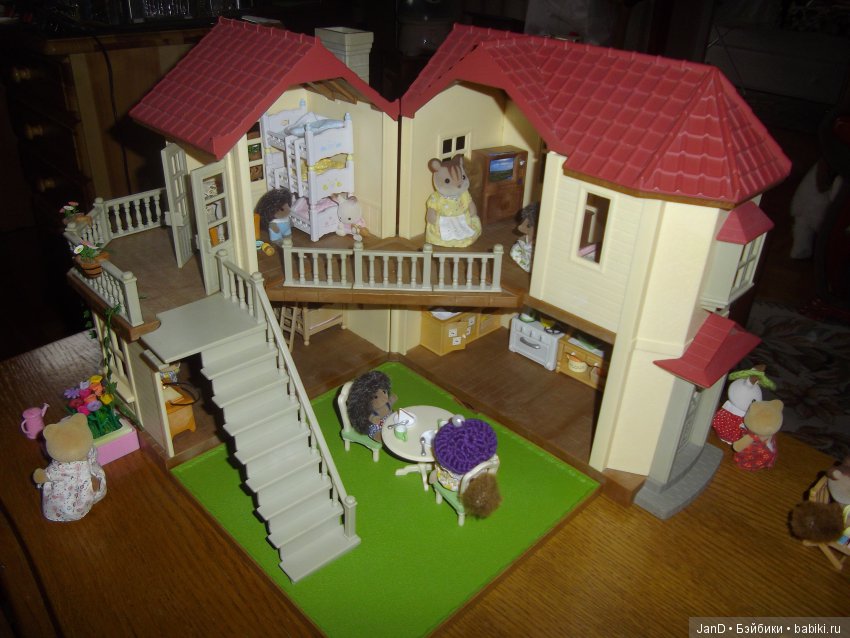 Sylvanian Families — Sylvanian Families (Сильвания Фэмили): домики