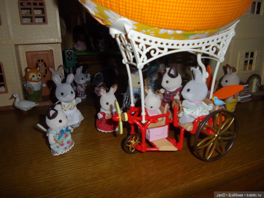 Sylvanian Families: путешествие на дирижабле
