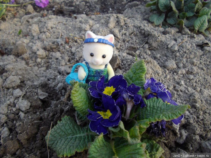 Sylvanian Families:весенняя прогулка сильванийцев