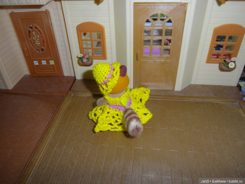 Sylvanian Families: нарядные платья (фото 10)