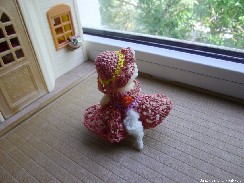 Sylvanian Families: нарядные платья (фото 5)