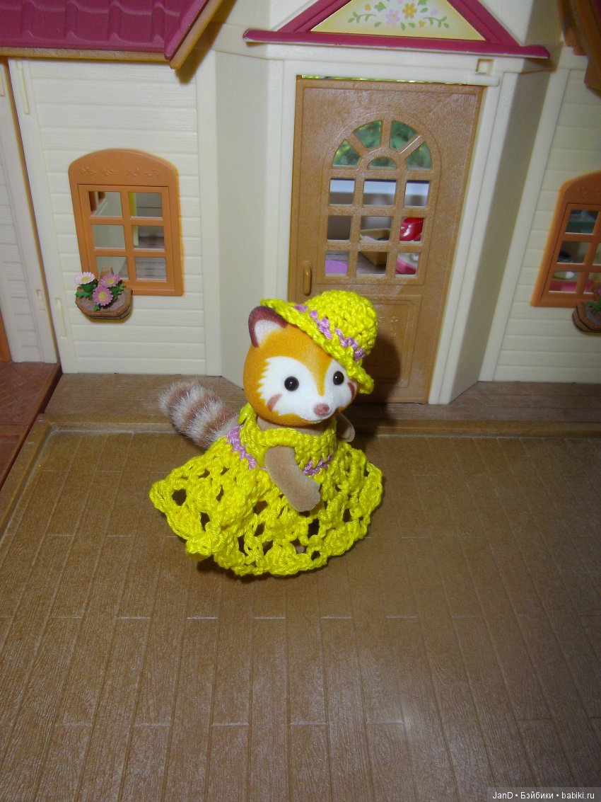 Sylvanian Families: нарядные платья (фото 9)