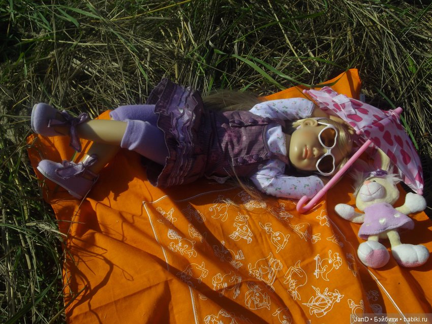 Kidz'N'Cats девчонки на природе