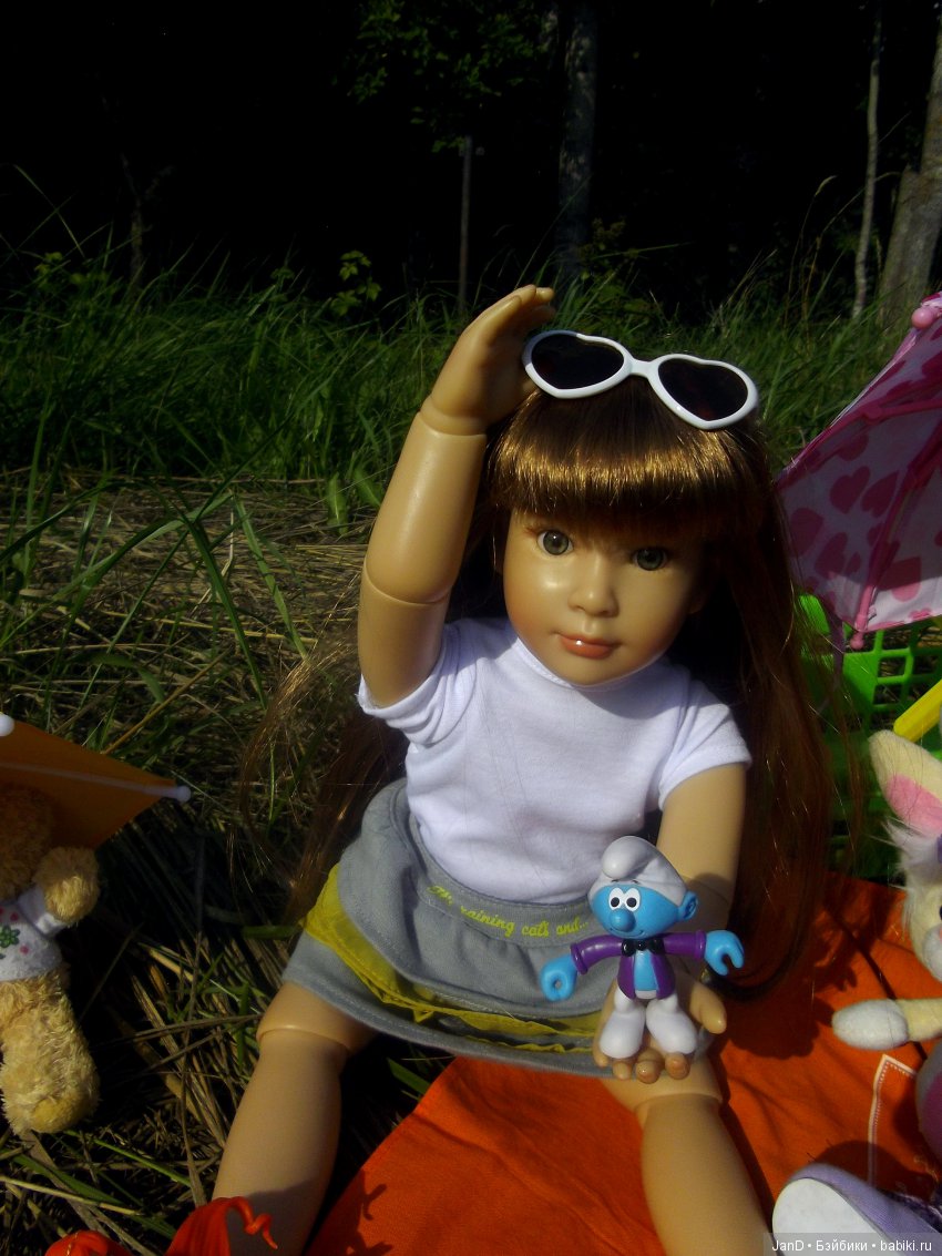 Kidz'N'Cats девчонки на природе (фото 9)