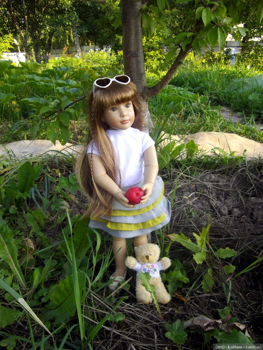 Kidz'N'Cats девчонки на природе