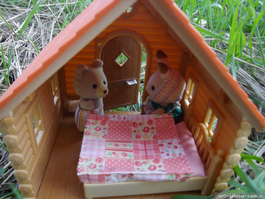 Sylvanian Families :приключения Красной шапочки