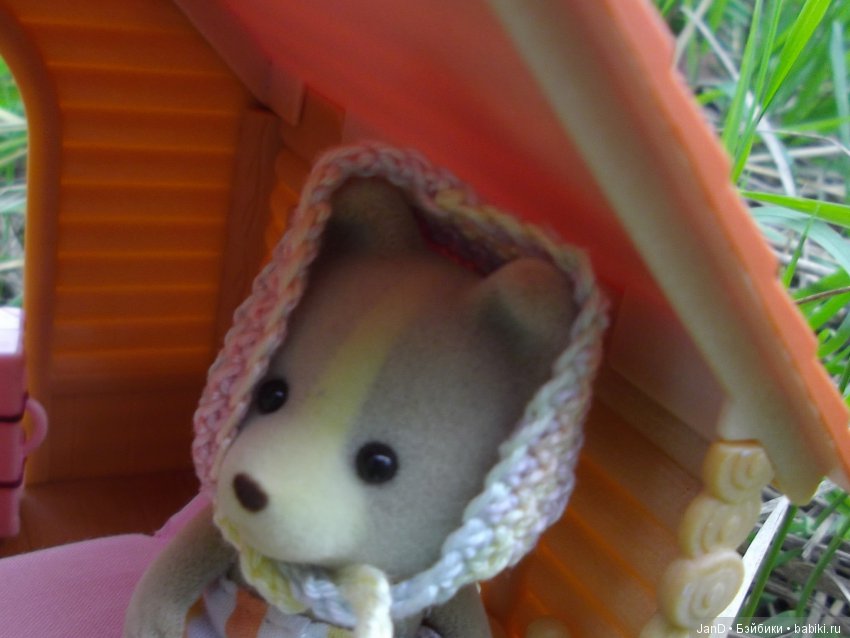 Sylvanian Families :приключения Красной шапочки