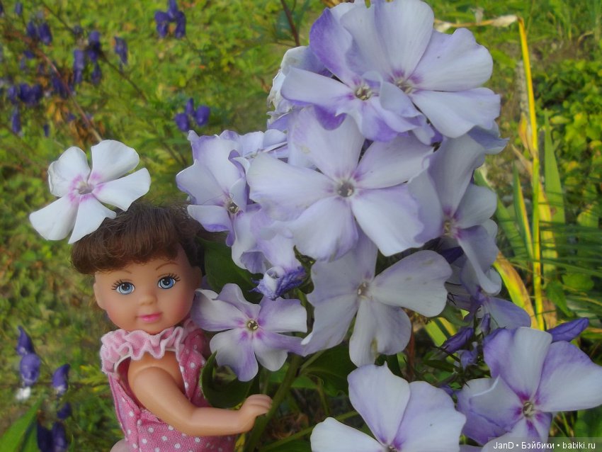 Evi Simba на прогулке — Куклы Simba: Еви (Evi) и Штеффи (Steffi Love) (фото 5)