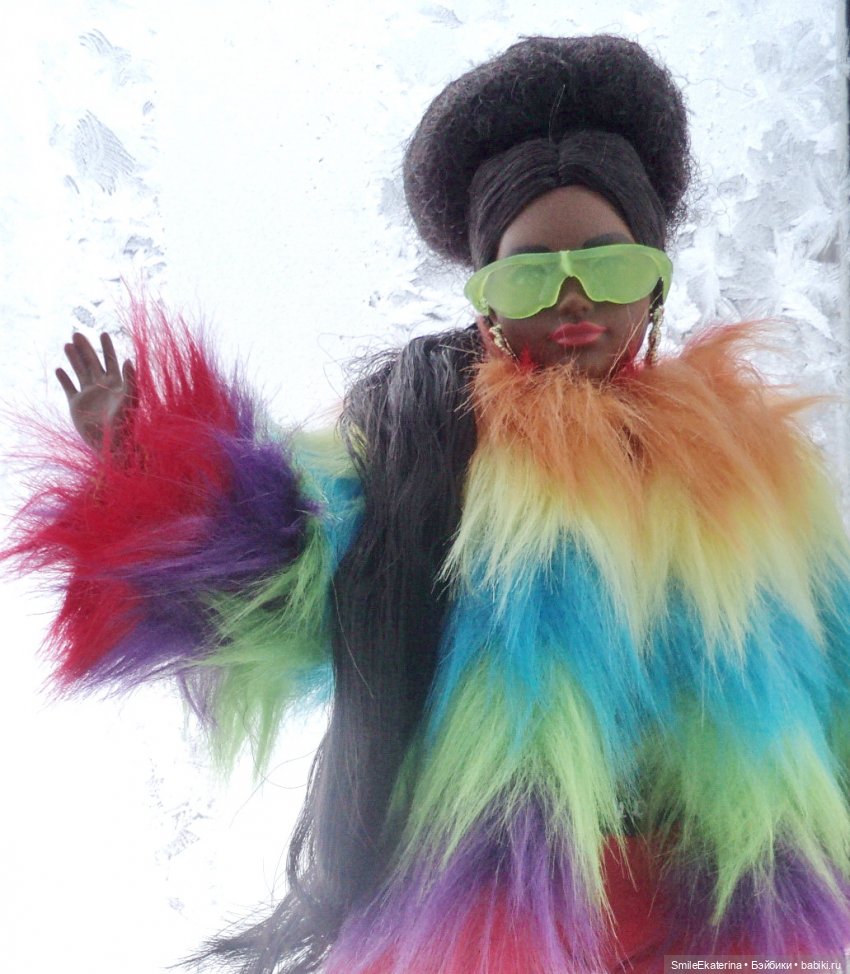 Подарок - сюрприз — Куклы Barbie (Барби): Looks