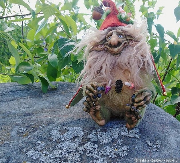 Как тролли на Гулянки-Петровки ходили