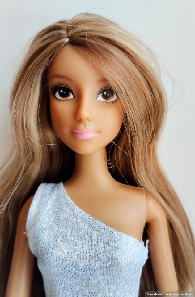 Новое интересное личико — Аналоги Барби и куклы 1/6: клоны 90 (фото 7)