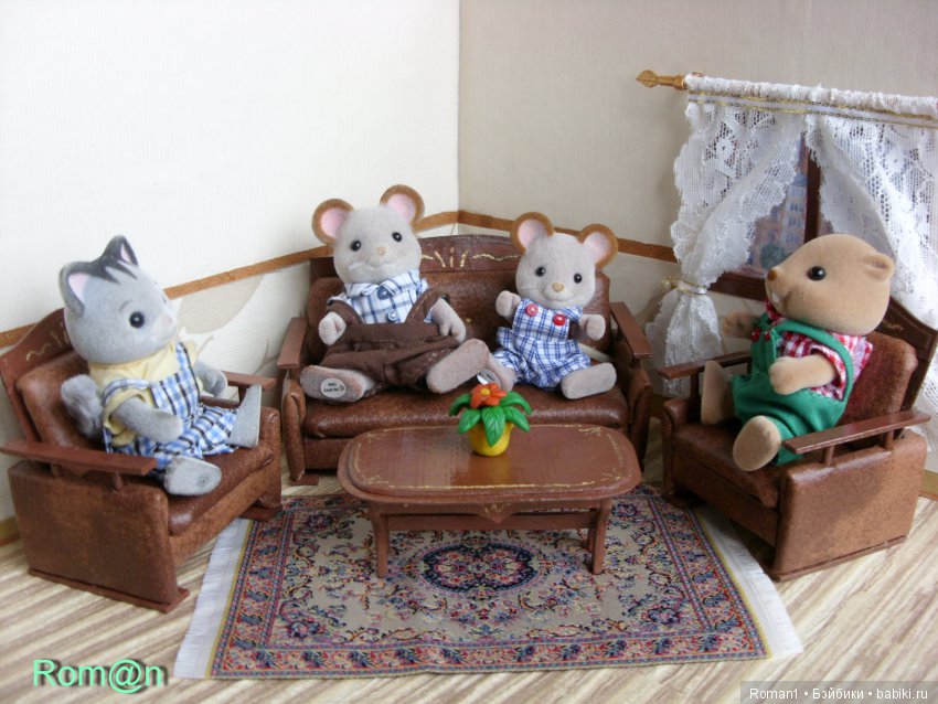 Мягкий гарнитур для моих Сильвашек