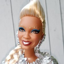 Барби портретная Опра Уинфри по фильму Излом времени