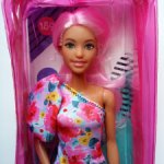 Барби фашионистас 189 Оливия протез розовые волосы