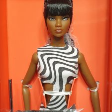 Джоли Джеймс ( из серии поппи паркер) Jolie James