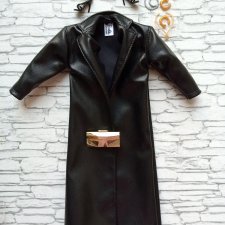 Кожаный плащ черный Барби Barbie Styled By Maeve Reilly обувь украшения