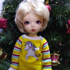 А не украсить ли нам ёлку?