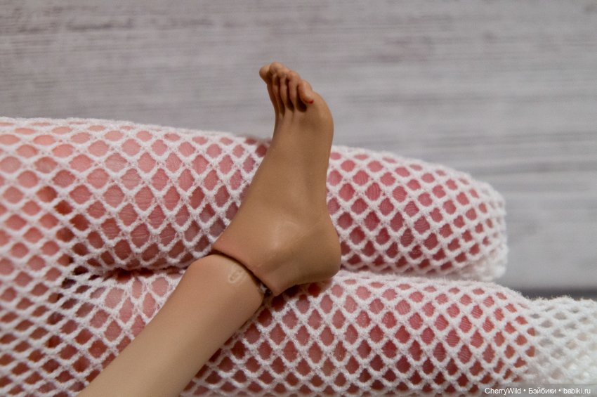 Замена каблучных ног TrueToys (фото 9)