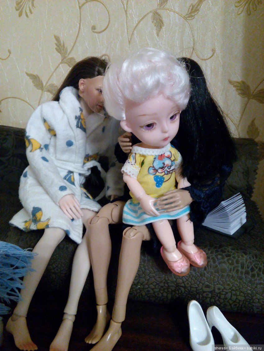 У семи нянек дитя без глаза