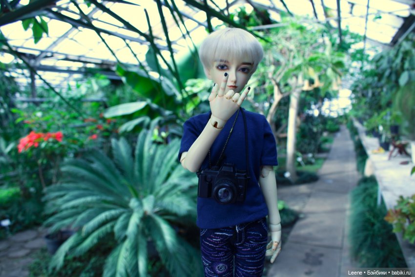 Прогулка в оранжерее Зеленхоза