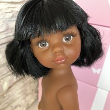 Нора-Карла с прямым пробором, каре и чёлкой от Паола Рейна(Paola Reina), нюд