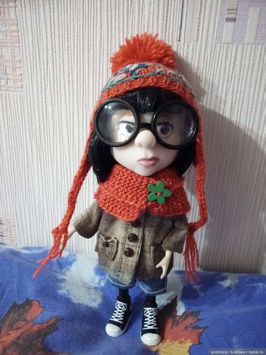 Мисс Харизма — Кукла Эдна Мод (Edna Mode): Суперсемейка (The Incredibles) (фото 2)