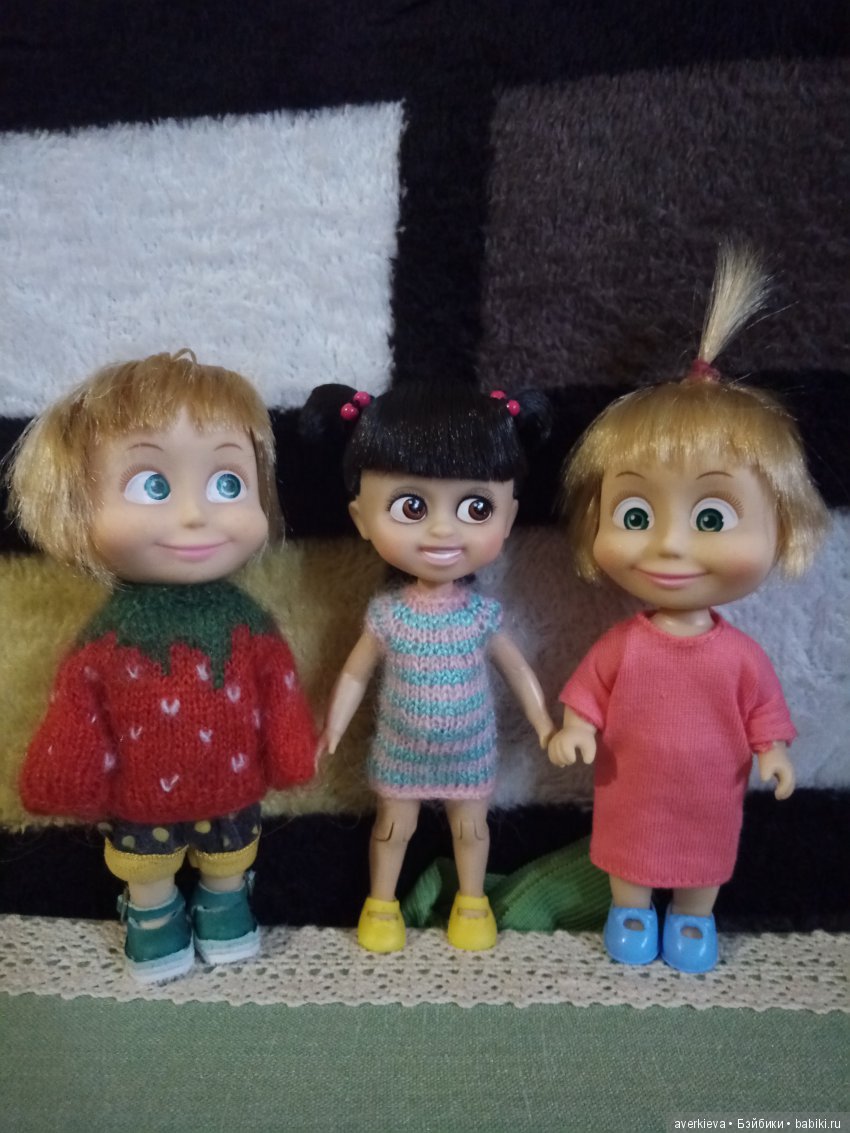 Мультяшки — Куклы Маша и Медведь (Simba): Маша в кармашке (фото 8)