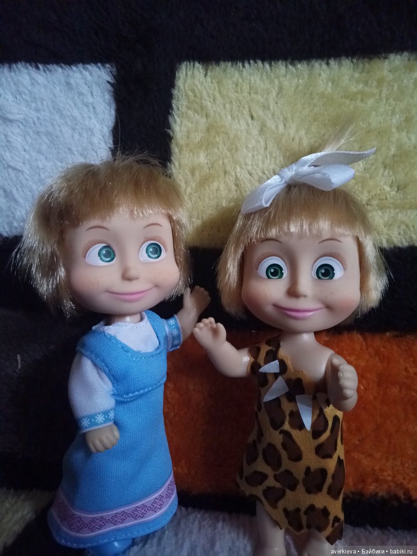 Мультяшки — Куклы Маша и Медведь (Simba): Маша в кармашке (фото 5)